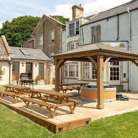 Petty France Cotswold Manor House - Country House Retreat With Hot Tub, Ideal For Large Groups מראה חיצוני תמונה